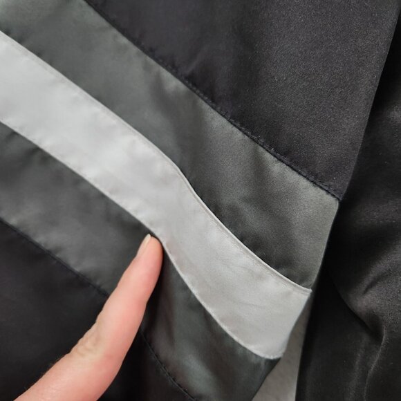 Friday The 13th Jacket Mens Small Black Bomber Jason Voorhees F13 Halloween - Picture 15 of 15